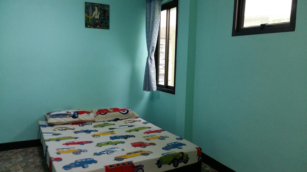 New C.H. Guest House Banguecoque Quarto foto